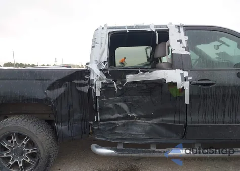 2015 Chevrolet Silverado 1500 1Lt из США, поврежденный, VIN 3GCUKREC9FG307318